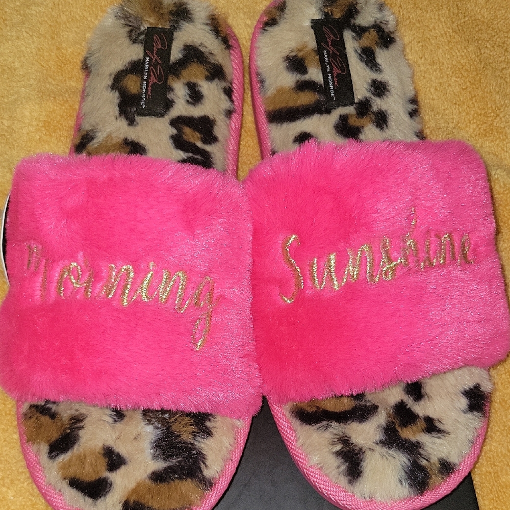 Marilyn Monroe Slippers